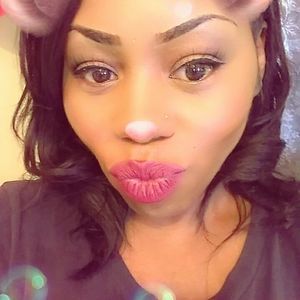 Meet your Posher, Shauna